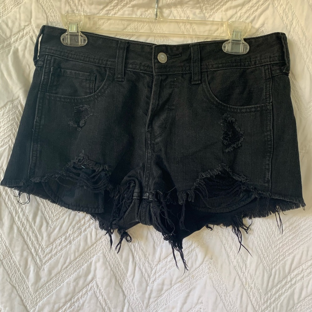 Hollister low-rise boyfriend shorts